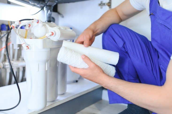Reverse osmosis for aquarium water